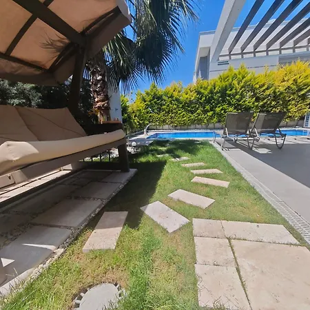 Roza Private Pool Entrance וילה *